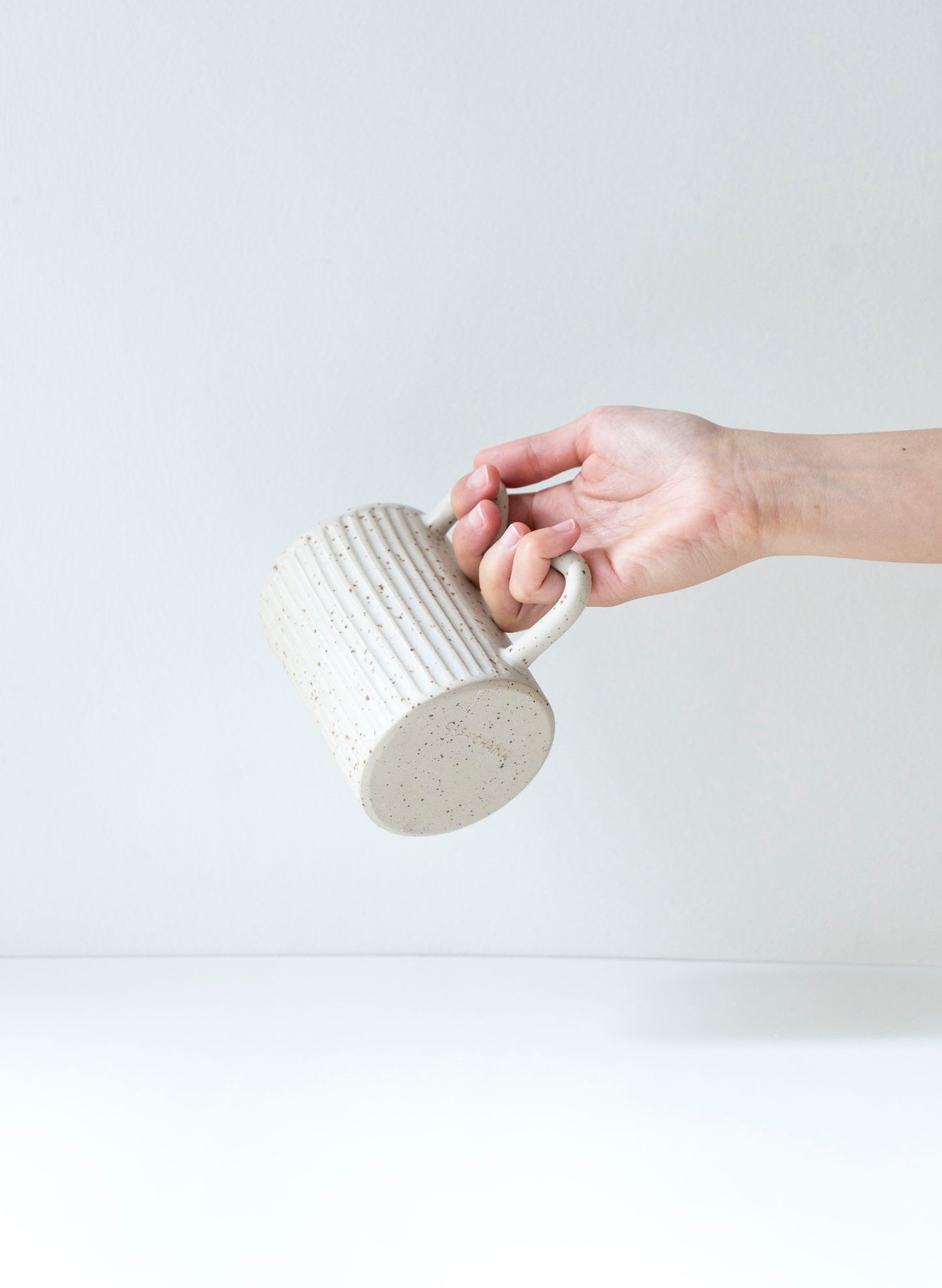 Grande tasse texture anse n|1