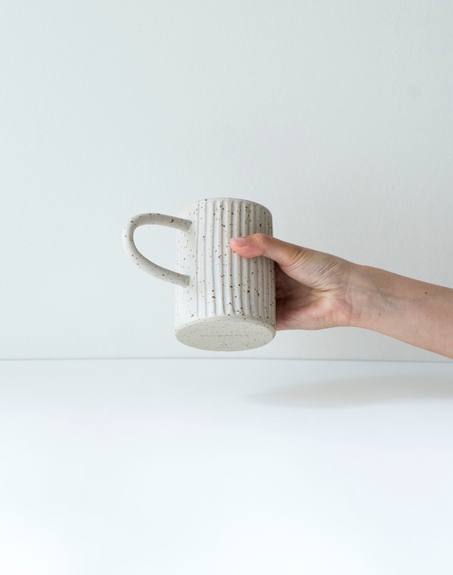 Grande tasse texture anse n|3